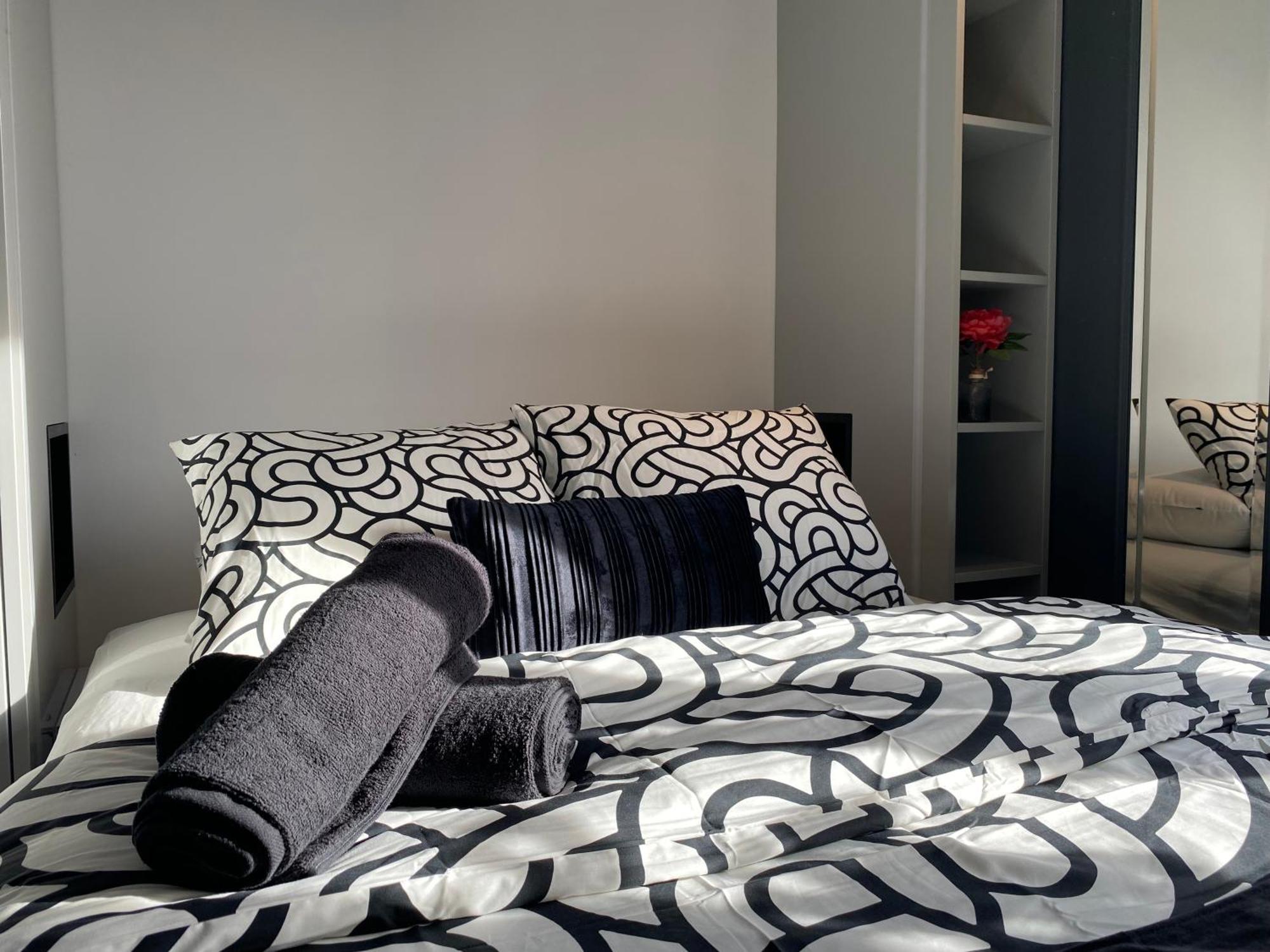 Lovers' Loft Apartment In Krakow - Orawska 7 Exterior photo