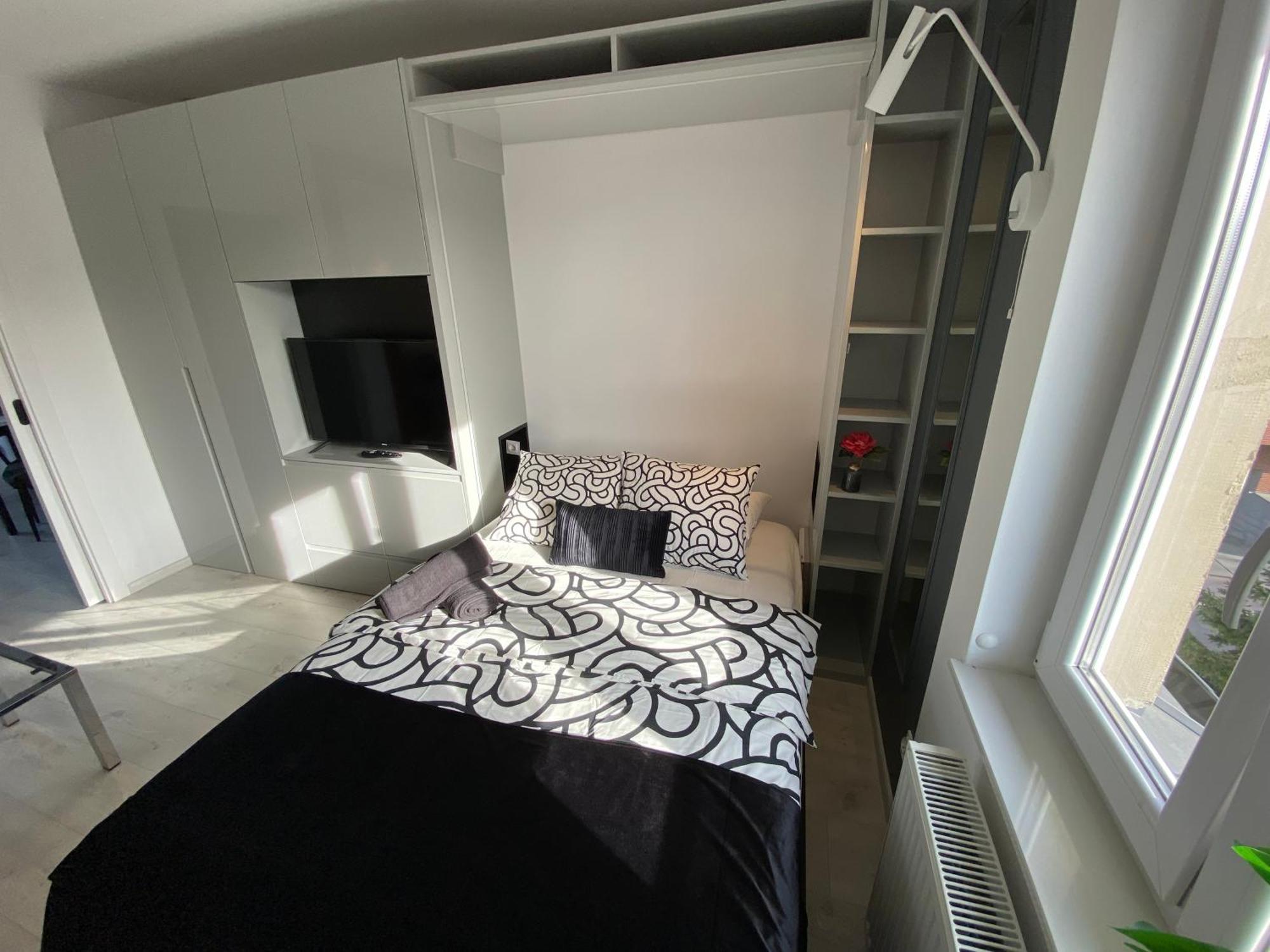Lovers' Loft Apartment In Krakow - Orawska 7 Exterior photo
